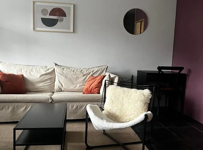 Apartment 202